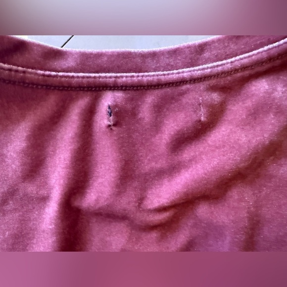 Abercrombie and Fitch Velvet short sleeve top wine color size M comfy top - Picture 8 of 16